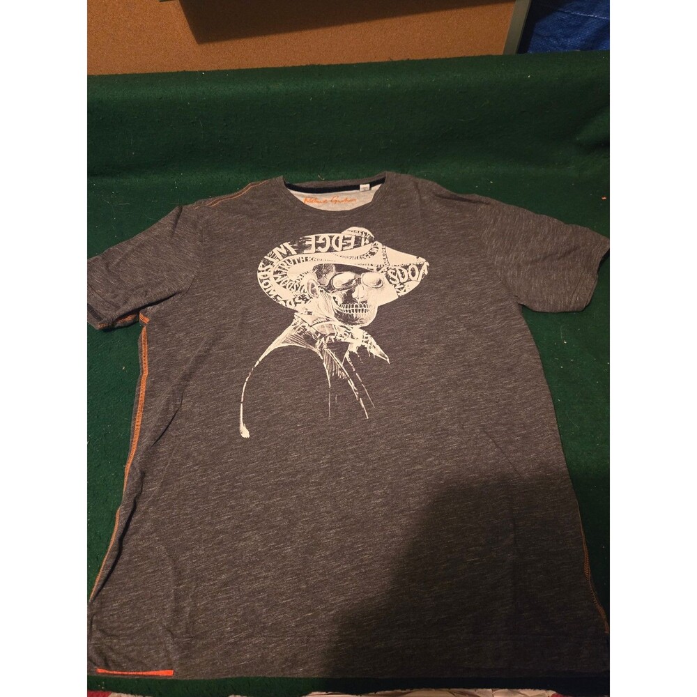 Robert Graham Men's Large Grey T-shirt (LOC-135)